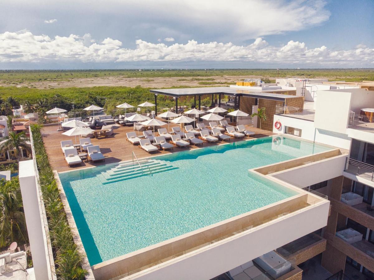 The Fives Oceanfront Hotell Puerto Morelos Exteriör bild